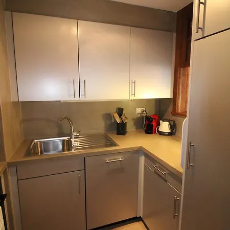 Apartman Mondzeu C-261 *